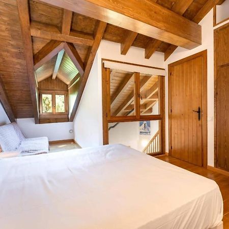 Apartamentsaloriaburg Farrera Zewnętrze zdjęcie